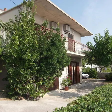 公寓 By The Sea Nemira, Omis - 4834