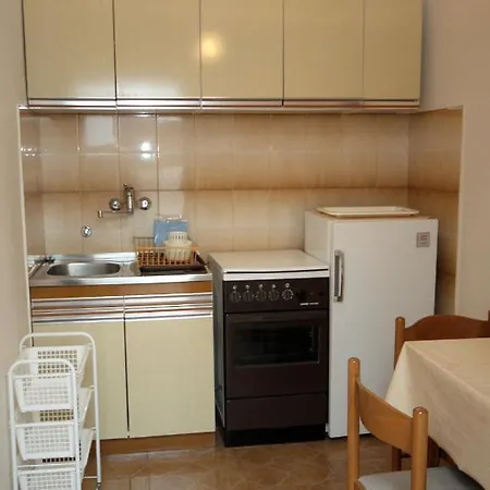 By The Sea Nemira, Omis - 4834 דירה Tice